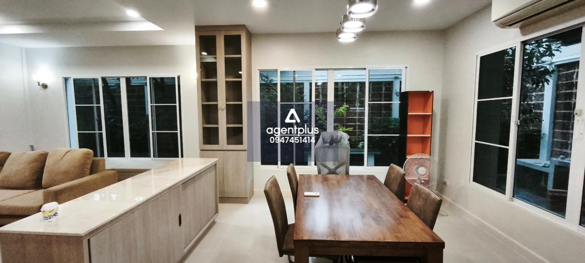 ให้เช่าบ้านเดี่ยว 3 ชั้น 3 ห้องนอน รัชวิภา พร้อมเฟอร์ครบ