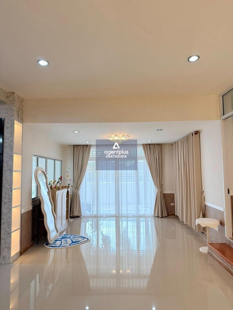 ให้เช่าบ้านเดี่ยวสไตล์พลูวิลล่า หนองปลาไหล ชลบุรี