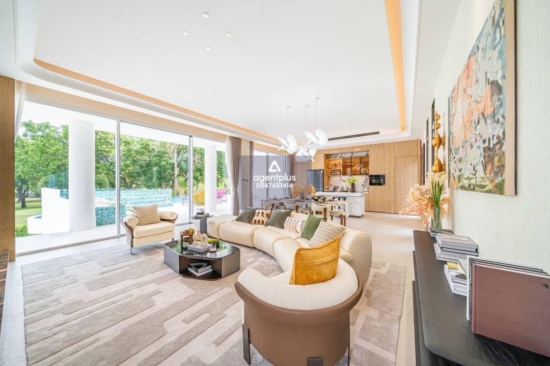 🏠 ขายพูลวิลล่าหรูพัทยา ติดสนามกอล์ฟฟีนิกซ์ ใกล้จอมเทียน