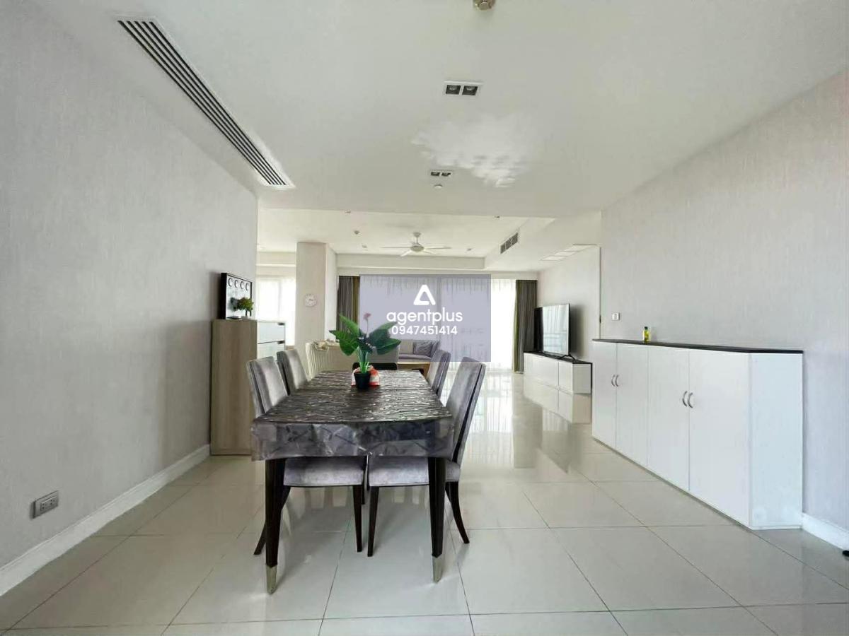 ขาย/เช่าคอนโดห้องใหญ่ วิวทะเล โควต้าต่างชาติ รีเฟล็คชัน จอมเทียนบีช พัทยา