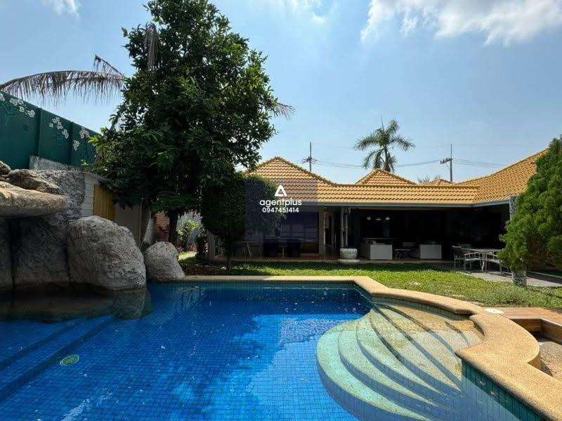 ขายบ้านเดี่ยว 5 ห้องนอน ซอยสยาม พัทยา บ้านส่วนตัว พร้อมอยู่