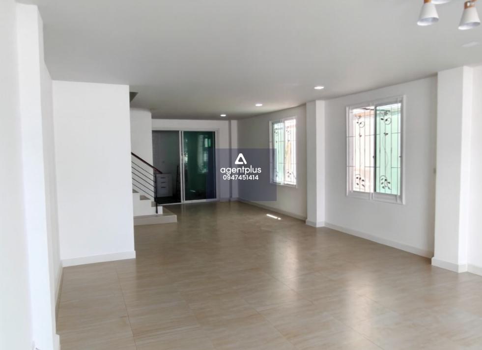 *ขายด่วน!! ลดให้เกือบล้าน โฮมออฟฟิศ อาคารพาณิชย์ 4 ชั้น 20 ตรว. ม.อาร์เค บิซ เซ็นเตอร์ มอเตอร์เวย์ – แอร์พอร์ตลิงค์ ติดถนน จอดรถได้ 6 คัน สนามบินสุวรรณภูมิ กำลังรีโนเวท