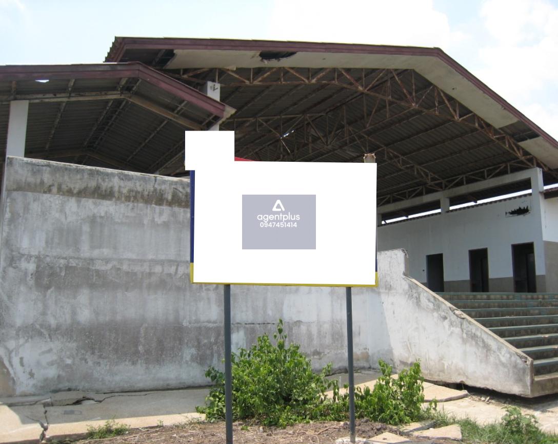 ขายอาคารสำนักงาน บ้านสวนพิเชษฐ์ 6 ไร่ 3 งาน พร้อมอาคาร สูง 2 ชั้น และสระว่ายน้ำ จำนวน 1 หลัง ทำเลดี ใกล้ชุมชน เหมาะทำสำนักงานหรือธุรกิจ