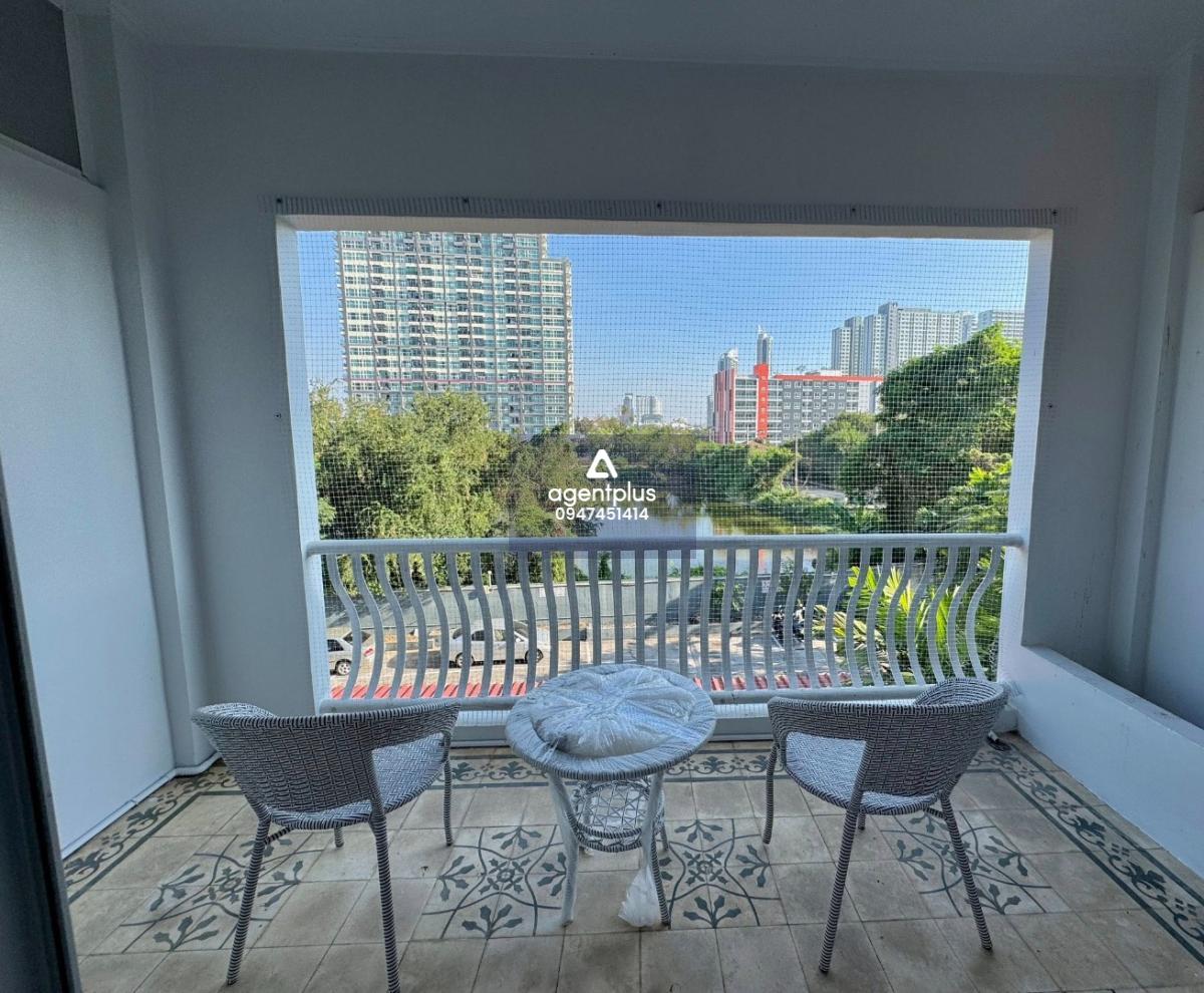 ขายคอนโด บรรยากาศเงียบสงบ เป็นส่วนตัว ห่างหาดจอมเทียนเพียง 1 กม. บ้านสวนลลนา