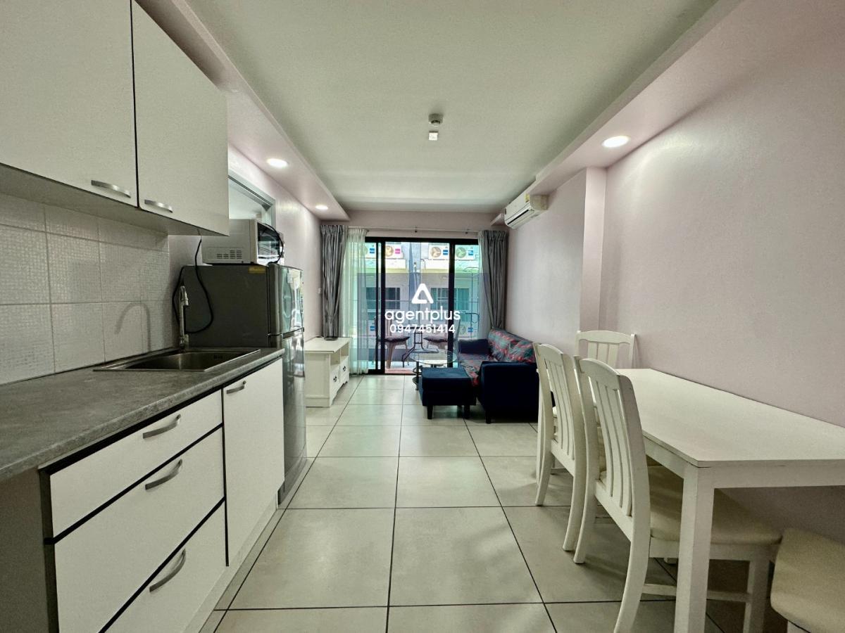 สยาม โอเรียนทัล ทรอปิคอล การ์เด้น พระตำหนัก 1 ห้องนอน วิวเมือง ชั้น 4 เฟอร์ครบ ชื่อบริษัท ราคาเพียง 1.75 ล้านบาท