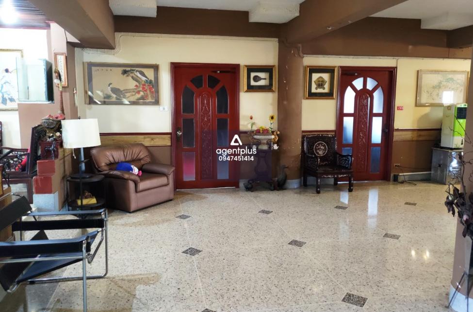 ขายออฟฟิต 5 ชั้น 2,000 ตร.ม. + ดาดฟ้า + ลิฟท์ พร้อมที่จอดรถ 30+ คัน