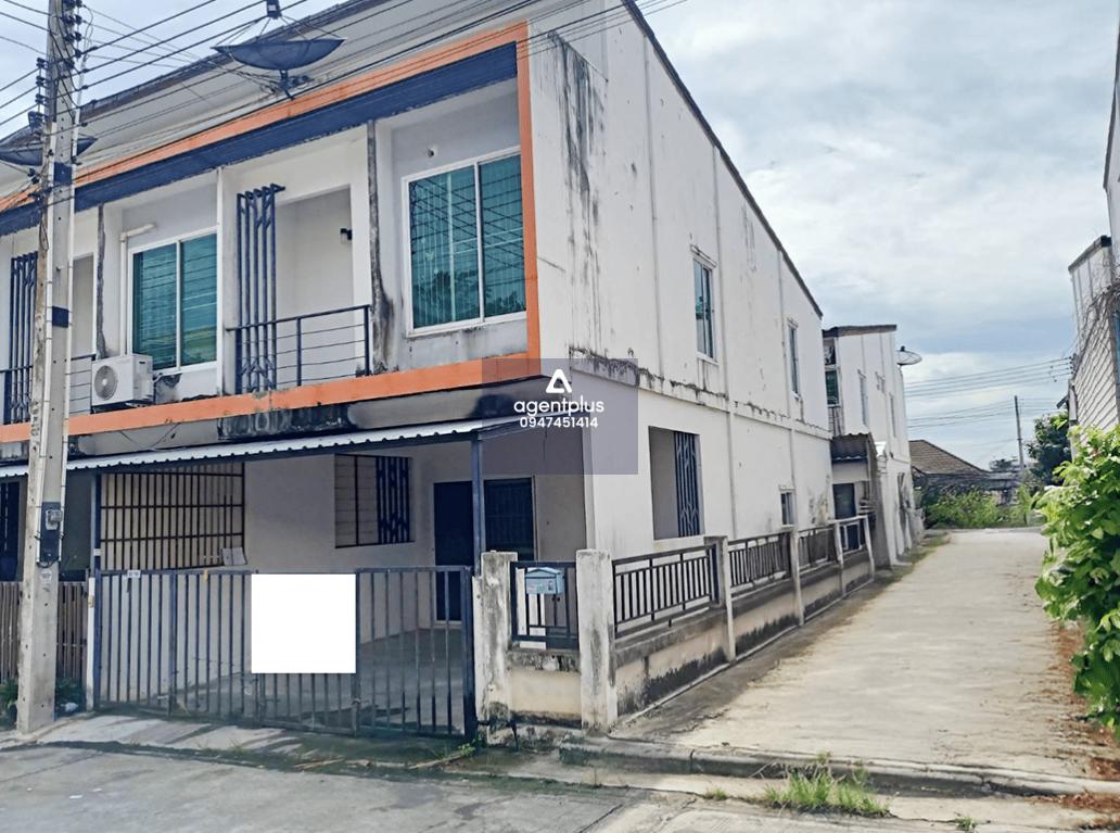 โครงการสมาร์ทแลนด์ พาร์คฮิลล์ ทาวน์เฮ้าส์ 2 ชั้น ทำเลที่ตั้งอยู่ในแหล่งชุมชน การเดินทางสะดวก ซ.พาร์คฮิลล์ 16