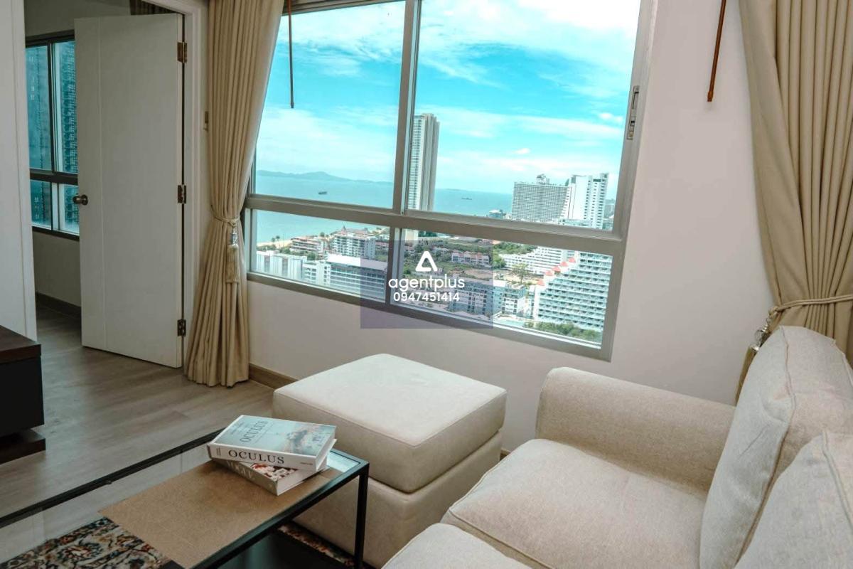 ขายคอนโด ลุมพินี Sea View จอมเทียนพัทยา ห้องใหญ่มากๆติดทะเล