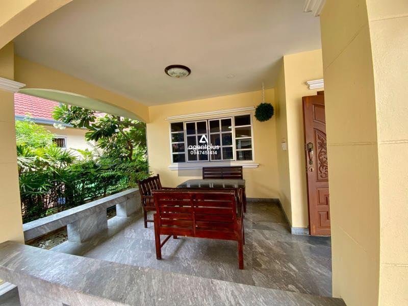 ขายขาดทุนบ้านพูลวิลล่าพร้อมผู้เช่า ห่างจากทะเล เพียง 1.5 กม. พัทยา