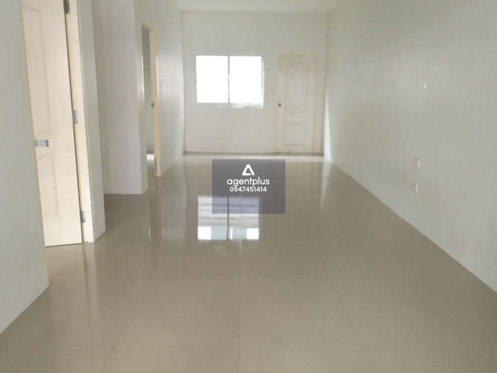 ทาวน์เฮ้าส์ชั้นเดียว การเดินางสะดวก โครงการปานรดา ปลวกแดง