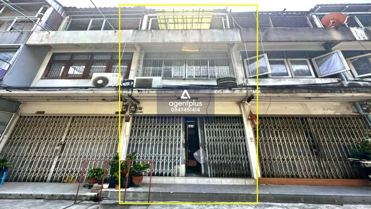 ขาย/ให้เช่า อาคารพาณิชย์ 3 ชั้น ถนนพระราม4-กล้วยน้ำไท เหมาะทั้งอยู่อาศัยและทำธุรกิจ