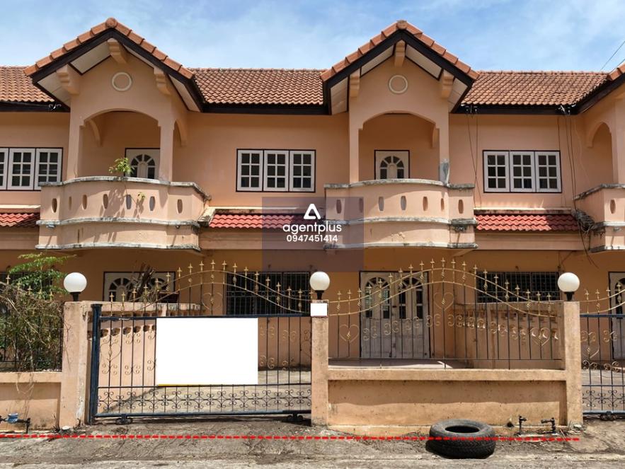 ทาวน์เฮ้าส์ โครงการนำโชค ทาวน์เฮ้าส์ 2 ชั้น ทำเลดีติดถนนตรอกยายชา