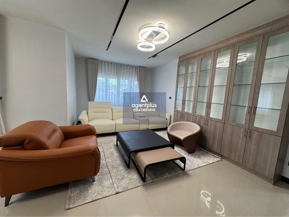 ขายพูลวิลล่าหรู พัทยา พร้อมสระว่ายน้ำส่วนตัว