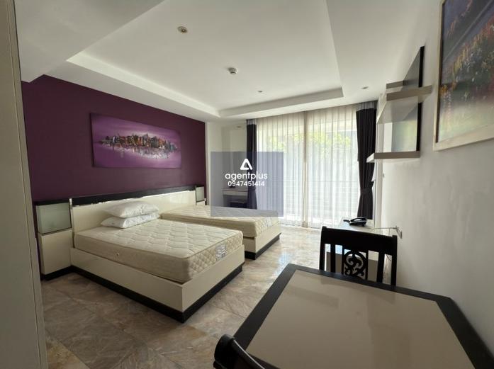 คอนโดมิเนียม โครงการราไวย์ บีช โครงการทำเลดีเยี่ยม ซึ่งเป็นย่านที่นิยมสำหรับทั้งการอยู่อาศัยและพักผ่อนริมทะเล การเดินทางเข้า-ออกสะดวก