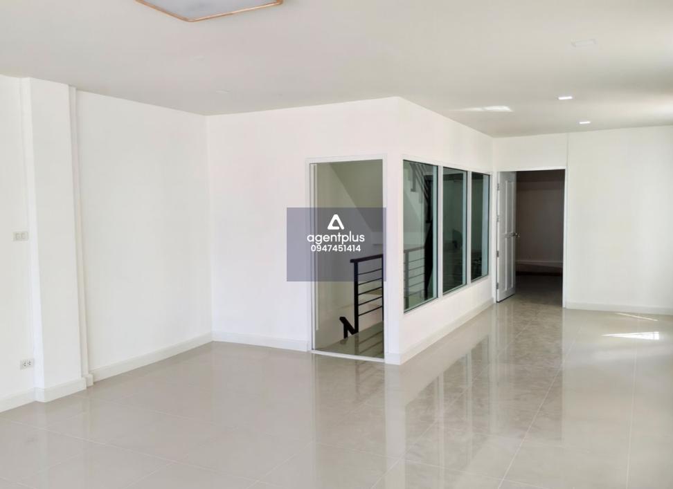 *ขายด่วน!! ลดให้เกือบล้าน โฮมออฟฟิศ อาคารพาณิชย์ 4 ชั้น 20 ตรว. ม.อาร์เค บิซ เซ็นเตอร์ มอเตอร์เวย์ – แอร์พอร์ตลิงค์ ติดถนน จอดรถได้ 6 คัน สนามบินสุวรรณภูมิ กำลังรีโนเวท