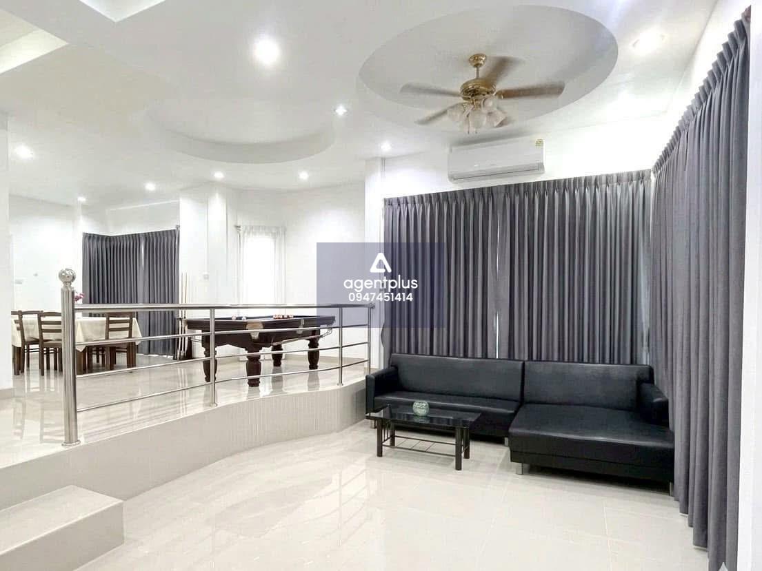  พูลวิลล่าให้เช่า – หมู่บ้านเอกมลวิลเลจ พัทยา ห่างจากหาดจอมเทียนเพียง 900 เมตร