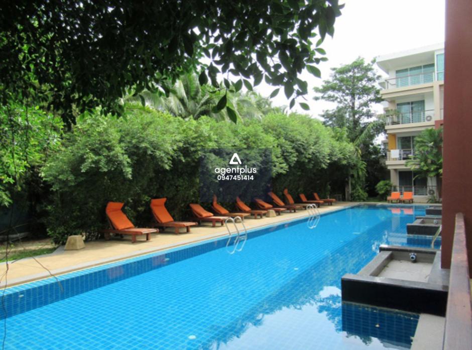 คอนโดมิเนียม โครงการราไวย์ บีช โครงการทำเลดีเยี่ยม ซึ่งเป็นย่านที่นิยมสำหรับทั้งการอยู่อาศัยและพักผ่อนริมทะเล การเดินทางเข้า-ออกสะดวก