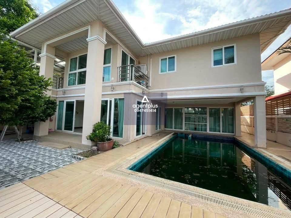 ขายบ้าน 3 ห้องนอน พัทยา บ้านหลังใหญ่ เหมาะลงทุนรีโนเวท