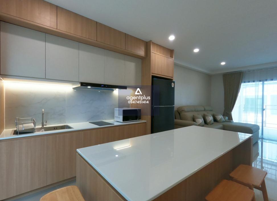 *บ้านใหม่ให้เช่า ทาวน์โฮม 3 ชั้น คิว ไพร์ม สุขุมวิท 77 เฟอร์นิเจอร์ใหม่ บิ้วอินสวย  พร้อมเข้าอยู่