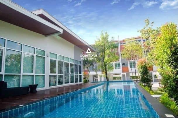 ทาวน์โฮม กุญชรสิริ ระยอง ให้เช่า 4 ชั้น 4 ห้องนอน