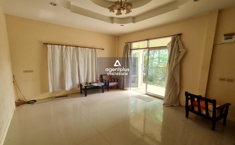 ขาย บ้านเดี่ยว ริมแม่น้ำ มีพื้นที่รอบบ้านสวยมาก มีแนวเขื่อนหลังบ้าน จอดเรือได้