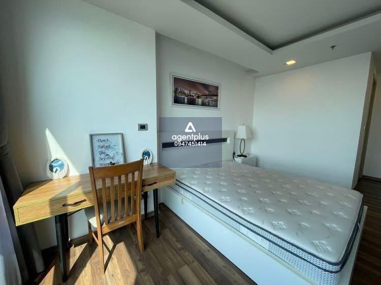 ขายพร้อมผู้เช่า คอนโด Peak Tower วิวทะเล