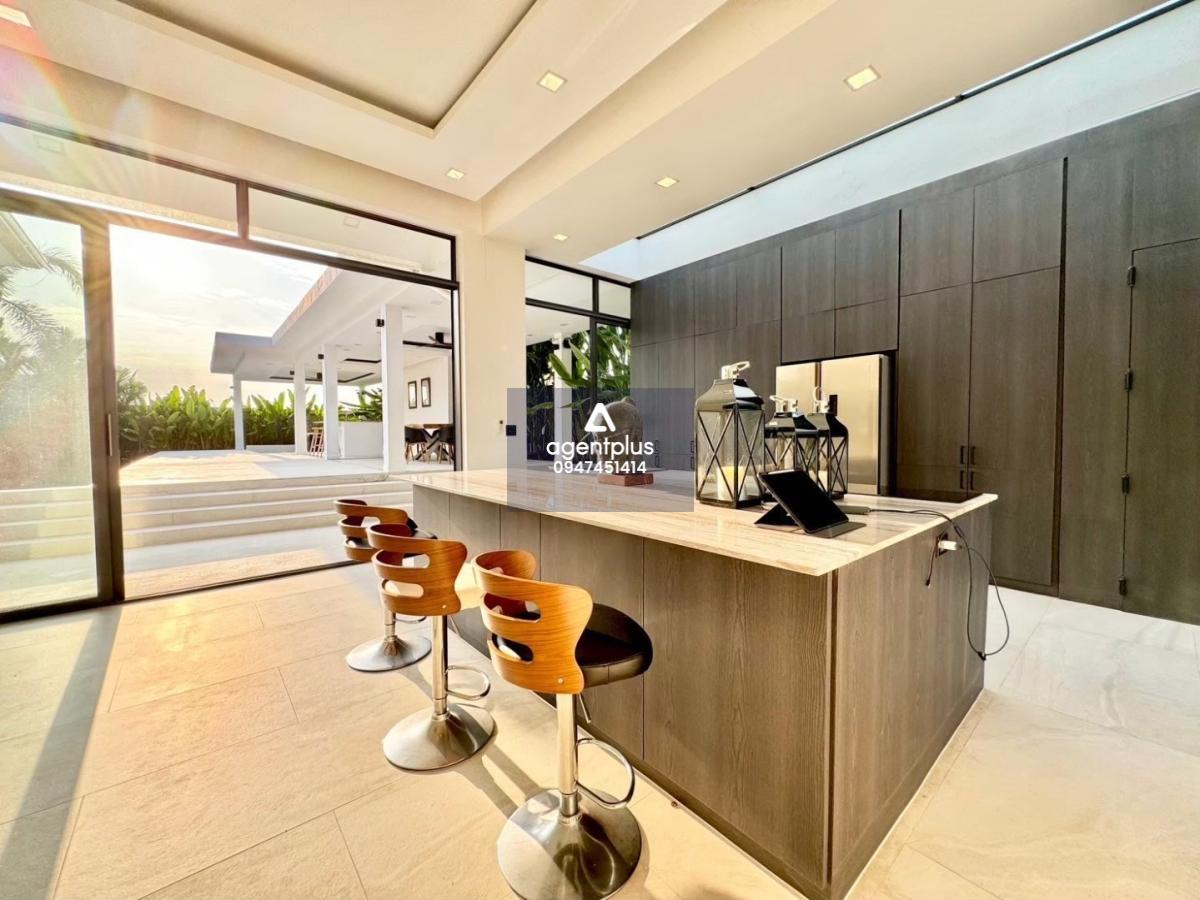 ขายบ้านพูลวิลล่า ทำเลห้วยใหญ่ ใกล้สนามกอล์ฟ ฟีนิกซ์ พัทยา