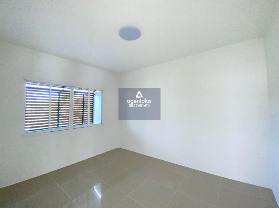 โครงการสานฝัน บ้านแฝดชั้นเดียว ปรับปรุงใหม่ ถนนสุชาดา 1 ห่างจากถนนสุขุมวิท (ทล.3) ประมาณ 2.6 กม.