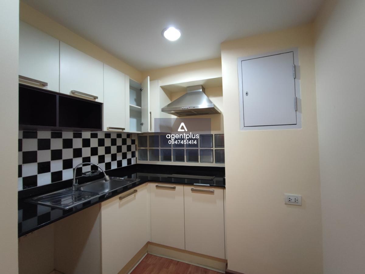 *ขายถูกมาก! คอนโด The Kris Ratchada 17**