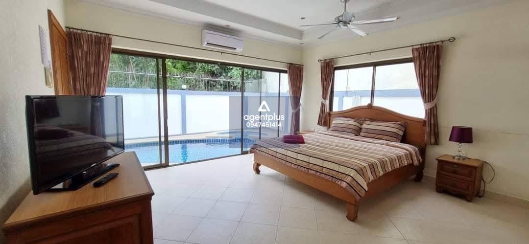 ให้เช่า Pool Villa หรู ใกล้จอมเทียน เฟอร์นิเจอครบ 5 ห้องนอน 4 ห้องน้ำ พร้อมเข้าอยู่