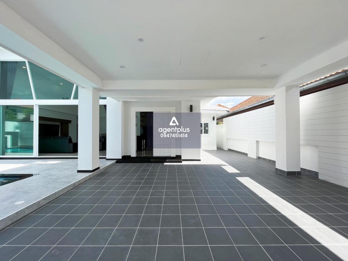 ให้เช่า Pool Villa 4ห้องนอน โลเคชั่นดีย่านเทพประสิทธิ์ พัทยา