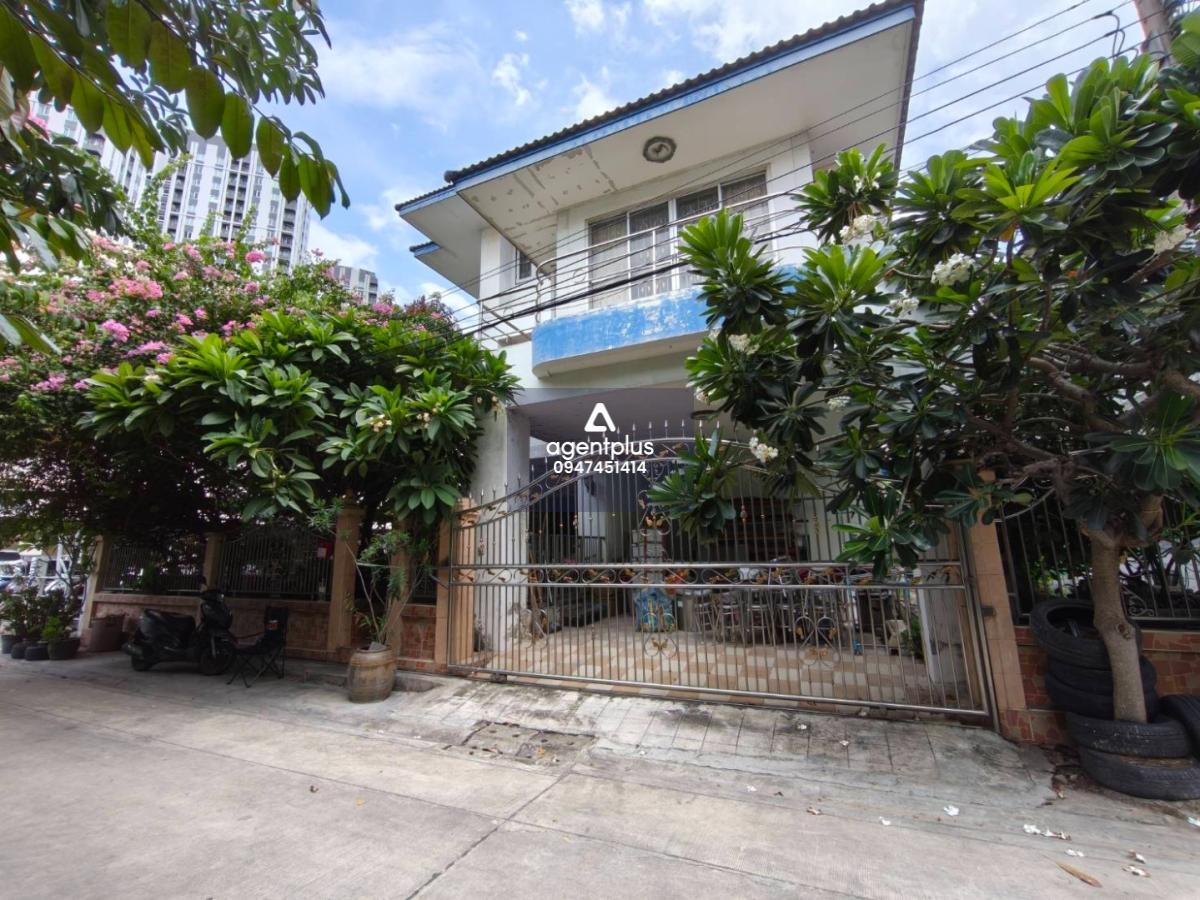 ขายบ้านเดี่ยว 3 ชั้น ทำเลศักยภาพ ห้วยขวาง – ประชาอุทิศ ใกล้ MRT ห้วยขวาง | เหมาะอยู่อาศัย โฮมออฟฟิศ หรือการลงทุน 