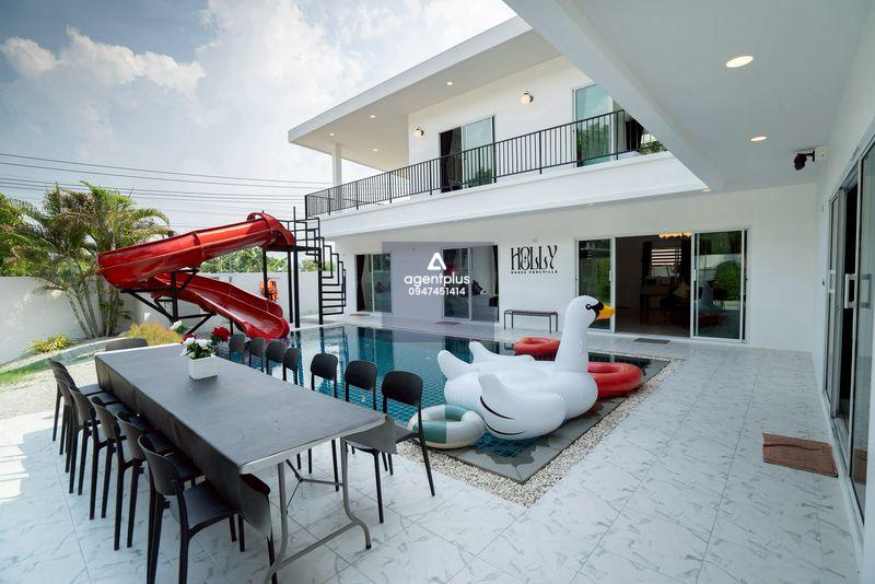 ให้เช่าและขายวิลล่าพร้อมสระว่ายน้ำ บ้านหัวมุม รีโนเวทใหม่ ซอยเขามะกอก 14 พัทยา