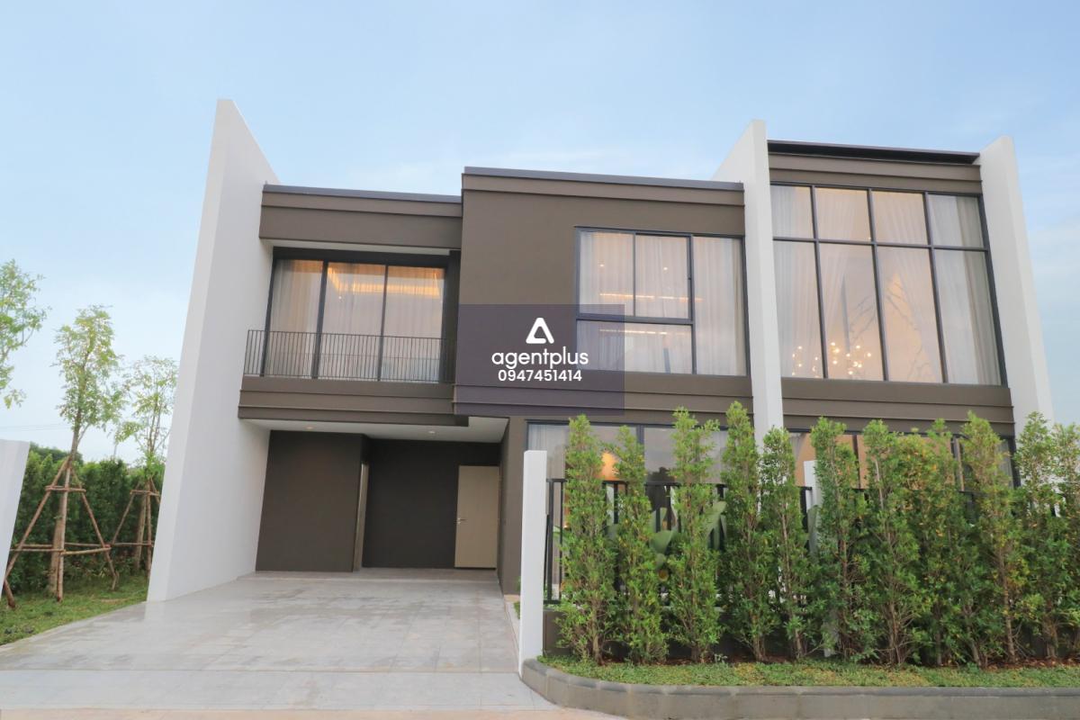 Luxury Pool Villa ทำเลทองห้วยใหญ่ พร้อมอยู่ 