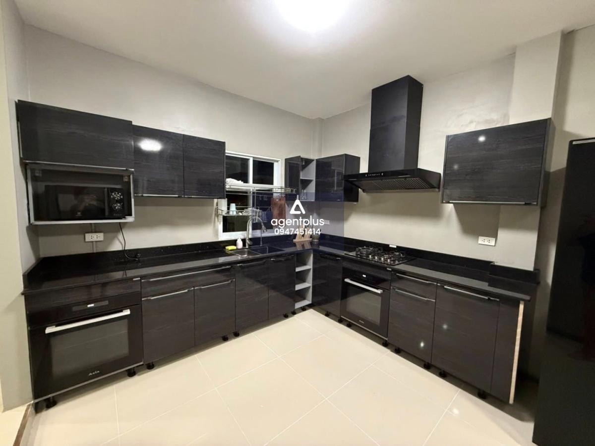 ขาย/ให้เช่าด่วน บ้านเดี่ยว หมู่บ้านทรอปิคอลวิลเลจ บ้านสวย บรรยากาศร่มรื่น พร้อมเข้าอยู่ทันที