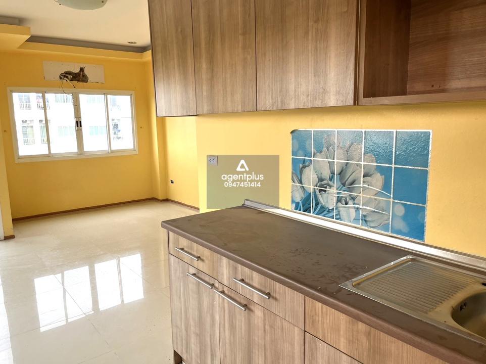 คอนโดมิเนียม โครงการดิ แพลทินั่ม เพลส ระยอง ทำเลดีโครงการตั้งอยู่ติดถนนหมายเลข 3013