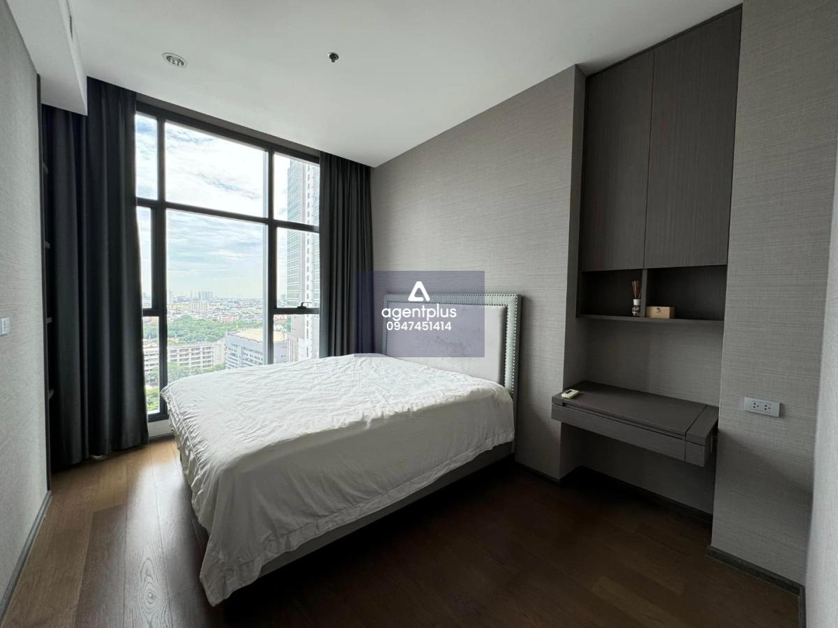 คอนโดห้องสวย ห้องมุม เดอะ ดิโพลแมท สาทร ใกล้ BTS สุรศักดิ์ กรุงเทพฯ