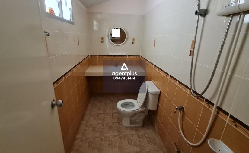 ขาย บ้านเดี่ยว ริมแม่น้ำ มีพื้นที่รอบบ้านสวยมาก มีแนวเขื่อนหลังบ้าน จอดเรือได้