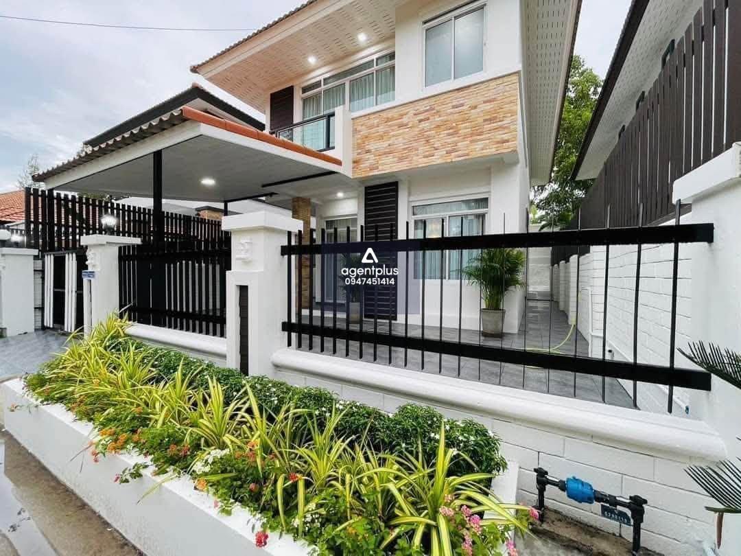 ขายบ้านเดี่ยว 2 ชั้น 4 ห้องนอน พัทยา ใกล้สุขุมวิท พร้อมเฟอร์นิเจอร์