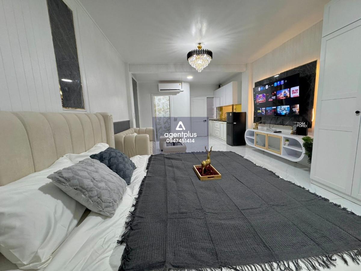 ขายคอนโด รีโนเวทใหม่ เฟอร์นิเจอร์ใหม่ทั้งชุด พร้อมเข้าอยู่ บ้านสวนลลนา ห่างหาดจอมเทียนเพียง 1 กม.