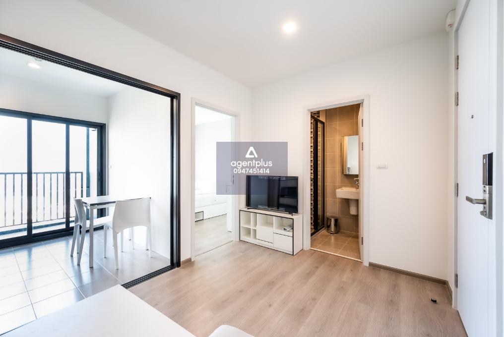 คอนโดทำเลทอง  เดอะ เบส เพชรเกษม ใกล้ MRT เพียงไม่กี่ก้าว พร้อมอยู่ ราคาพิเศษ!