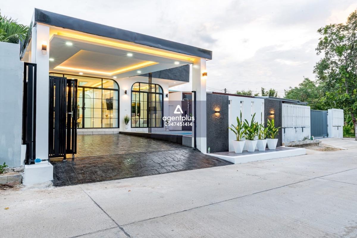 ขายบ้านเดี่ยวสร้างใหม่ พร้อมสระว่ายน้ำส่วนตัว | ทำเลอ่างมาบประชัน พัทยา