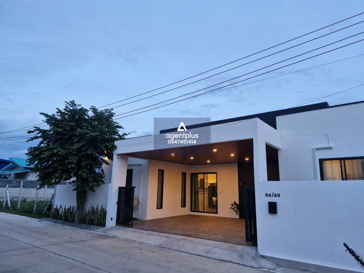 ขายบ้านเดี่ยวสร้างใหม่ 4 ห้องนอน มาบประชัน พัทยา ใกล้โรงเรียนนานาชาติรีเจ้นท์ พร้อมสระส่วนตัว