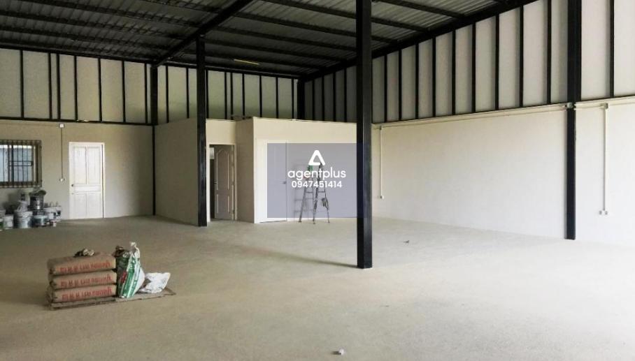 *ให้เช่าโกดัง อาคารพาณิชย์ สำนักงาน  ใกล้บางใหญ่ซิตี้