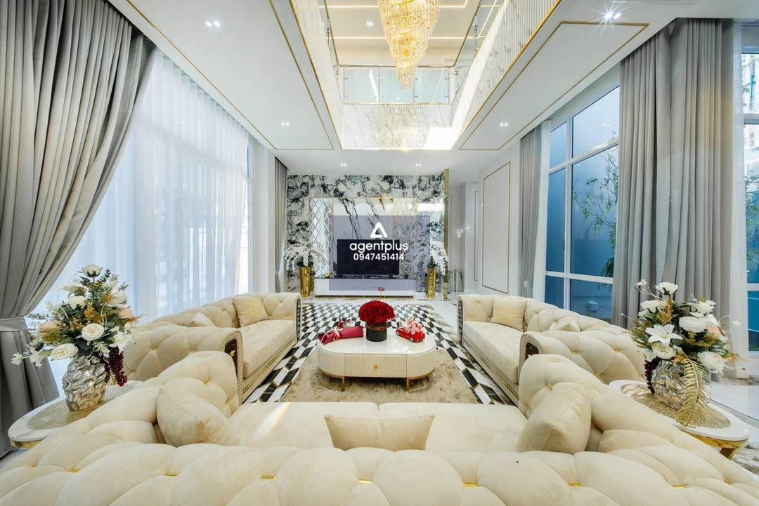 ขายพูลวิลล่าติดทะเล เดินลงหาดจอมเทียน 300 เมตร โครงการติดหาดส่วนตัว ใกล้กับร้านอาหารปูเป็น พัทยา