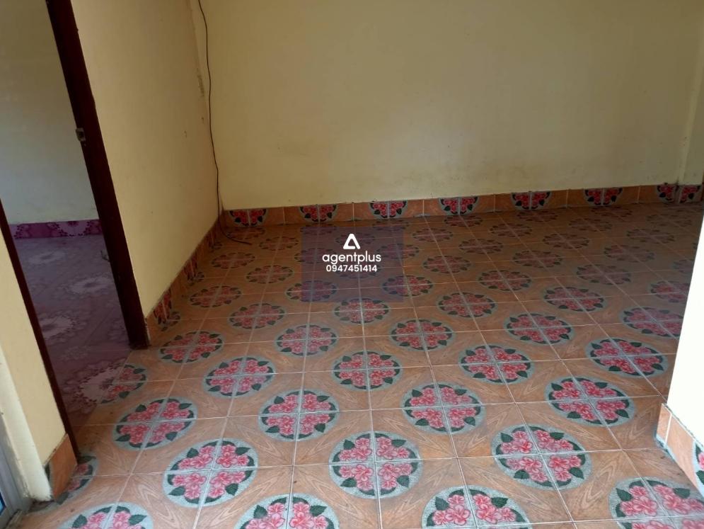 ทรัพย์สมบัติ ปลวกแดง บ้านเดี่ยวชั้นเดียว การคมนาคมสะดวก ทำเลที่ตั้งอยู่ในแหล่งชุมชน