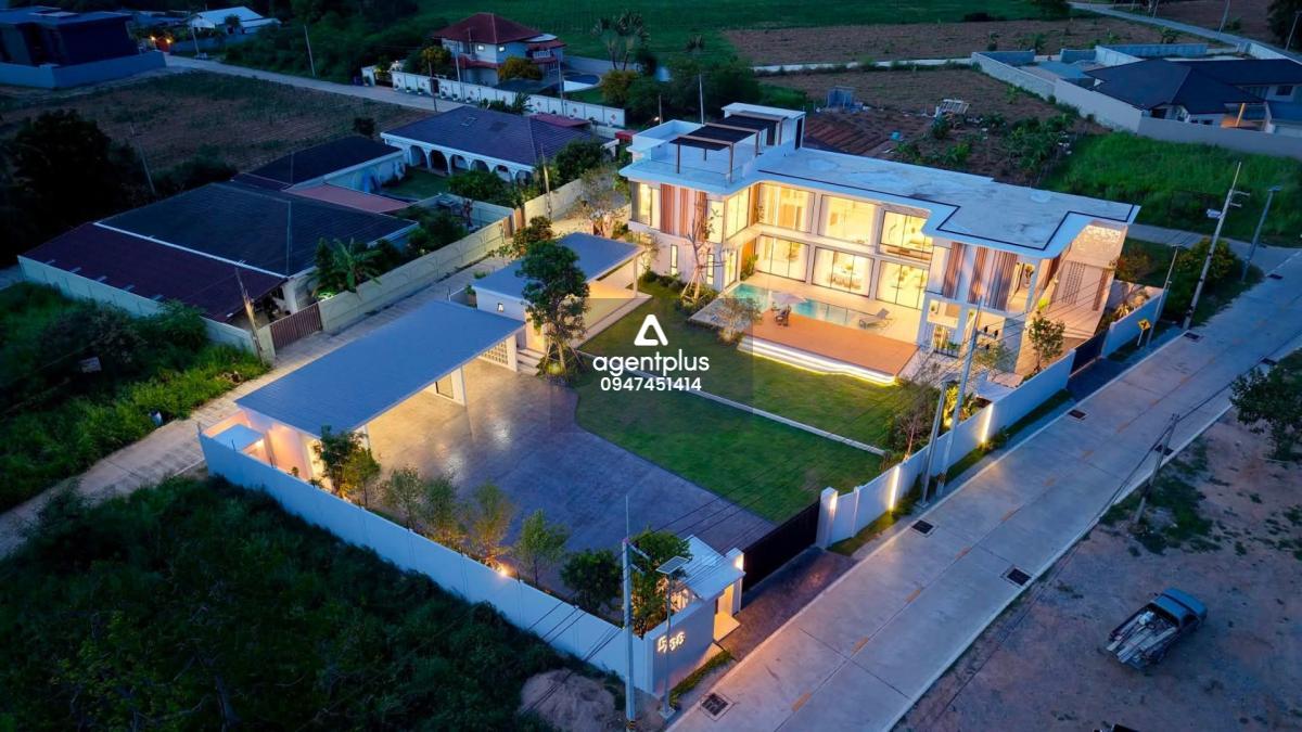 Luxury Pool Villa ทำเลศักยภาพ พัทยา