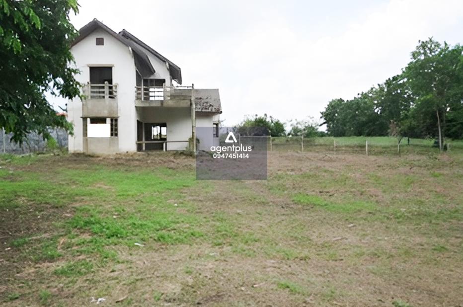 บ้านเดี่ยว 2 ชั้น โครงการแกรนด์วัลเลย์ ทำเลดีใกล้ถนนสายบางละมุง-ระยอง (ทล.36) และตั้งอยู่ใกล้สิ่งอำนวยความสะดวก