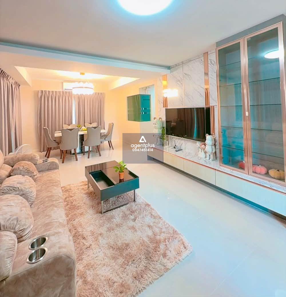 ให้เช่าบ้านเดี่ยว 3 ห้องนอน ศรีนครินทร์ วิวสวน เฟอร์นิเจอร์ครบ พร้อมเข้าอยู่ ลดราคาพิเศษ!