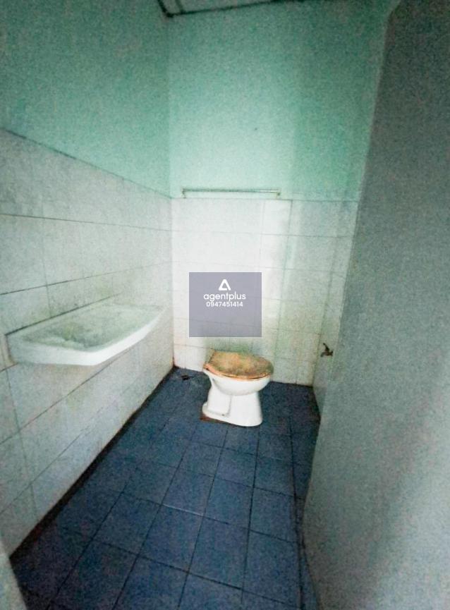 ทาวน์เฮ้าส์ 2 ชั้น ทำเลดี การคมนาคมสะดวก ติดถนนศุขประยูร สาธารณูปโภคพร้อม โครงการสุขใจวิลล่า 1 เมืองชลบุรี